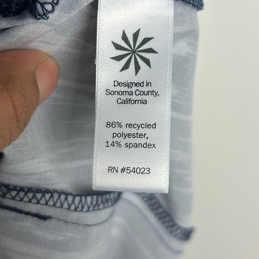 Athleta Joggers Pants Ikat Navy-White Patterned Outdoor Size 14 Comfortable - Picture 6 of 12